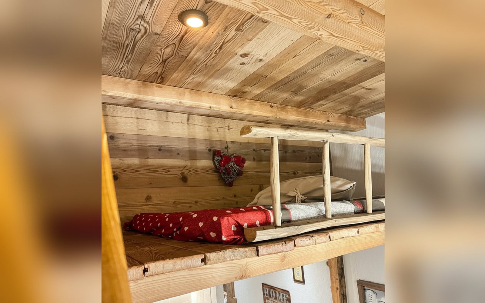 Nido di Cloe, soppalco in legno